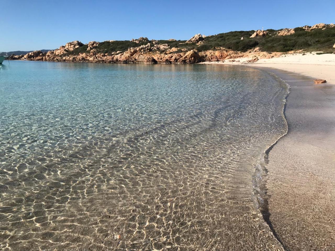 Hotel La Lampara Golfo Aranci Luaran gambar